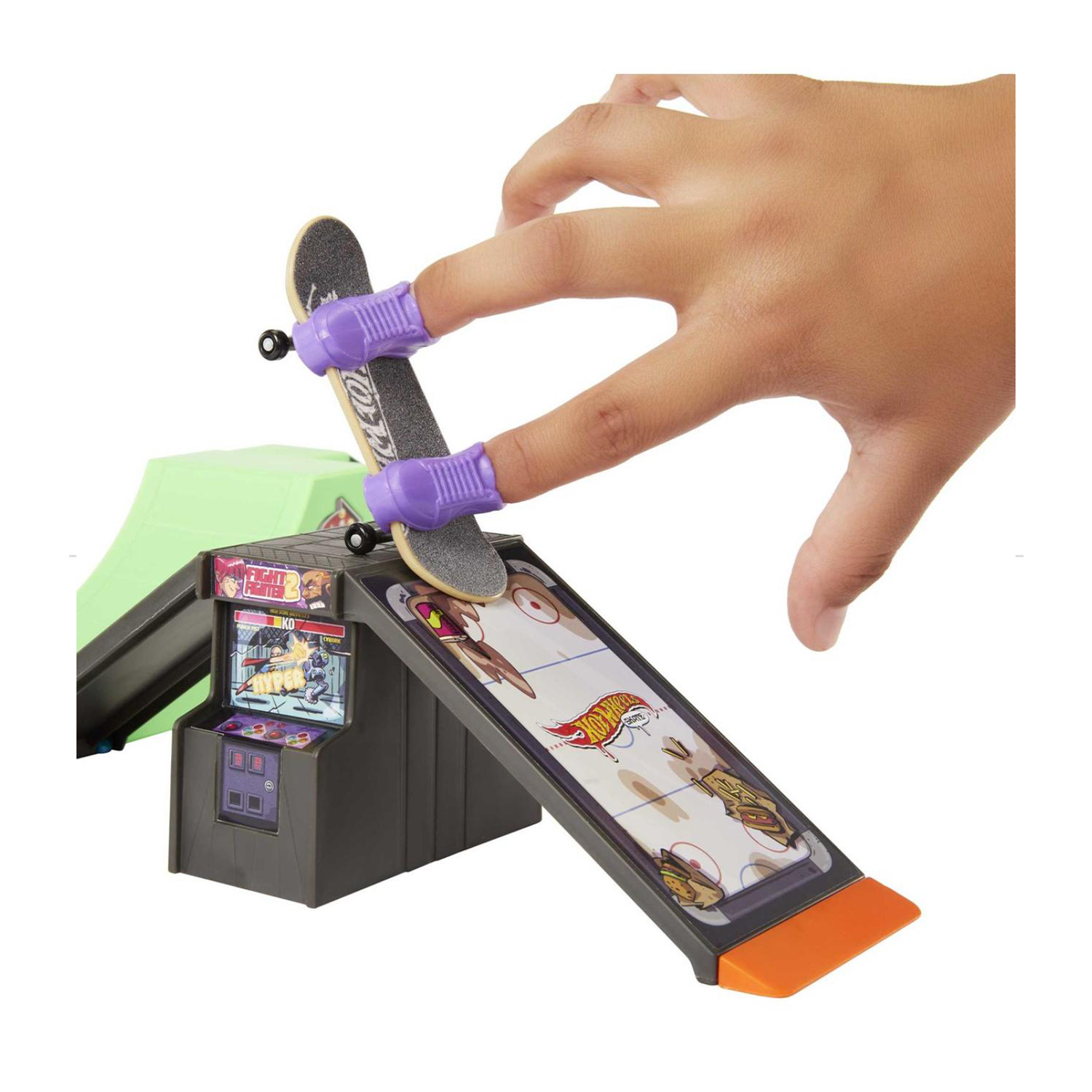 Hot Wheels: Tony Hawk - Exclusive Fingerboard Skatepark Playset by Mattel Toys - Image 5